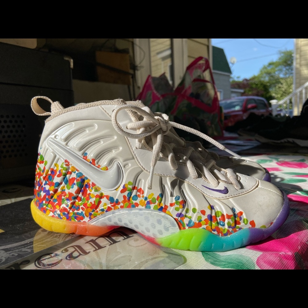 Foamposite Fruity pebbles
